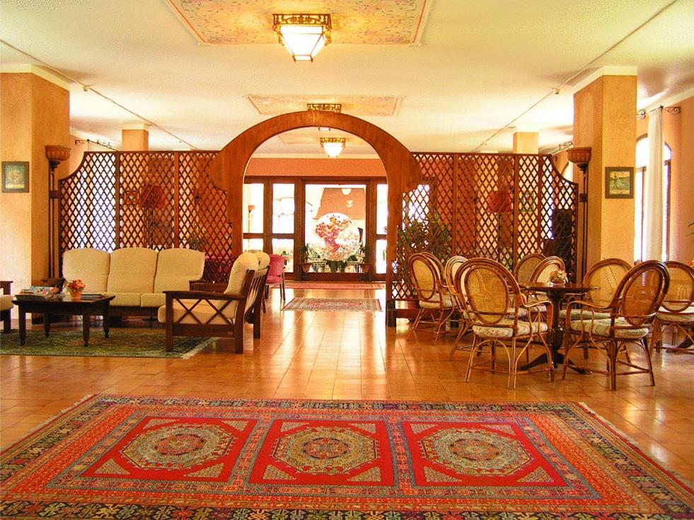 Hotel La Meridiana 브리시그헬라 외부 사진